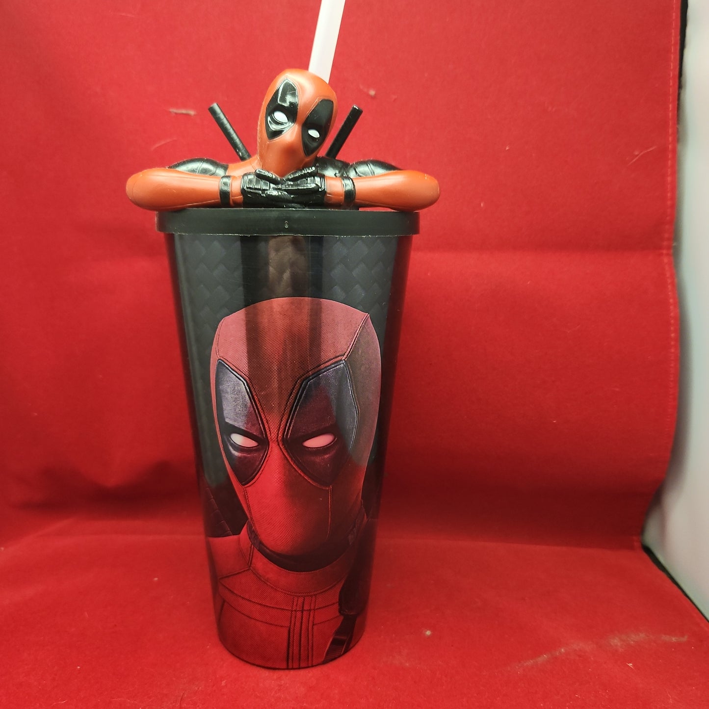 Deadpool 2 drink cup money box - TOGA Multiverse