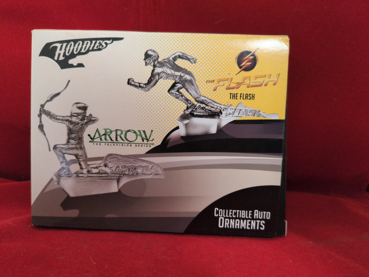 Arrow TV show chrome plated magnetic car hood ornament - TOGA Multiverse
